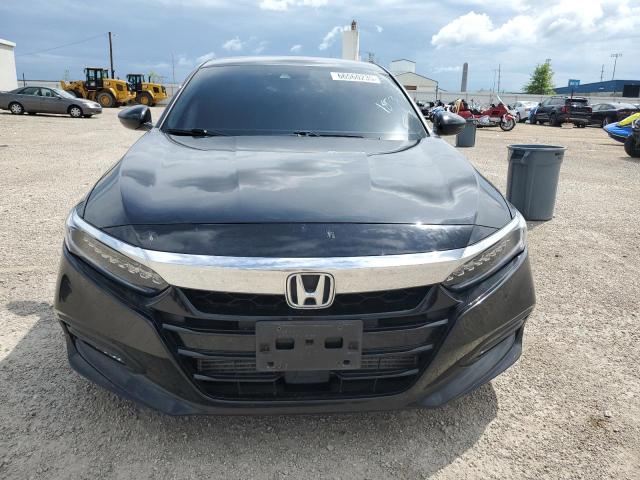 2018 HONDA ACCORD TOU 1HGCV1F95JA185377
