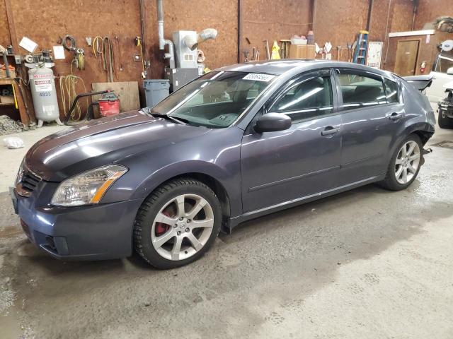 NISSAN MAXIMA SE