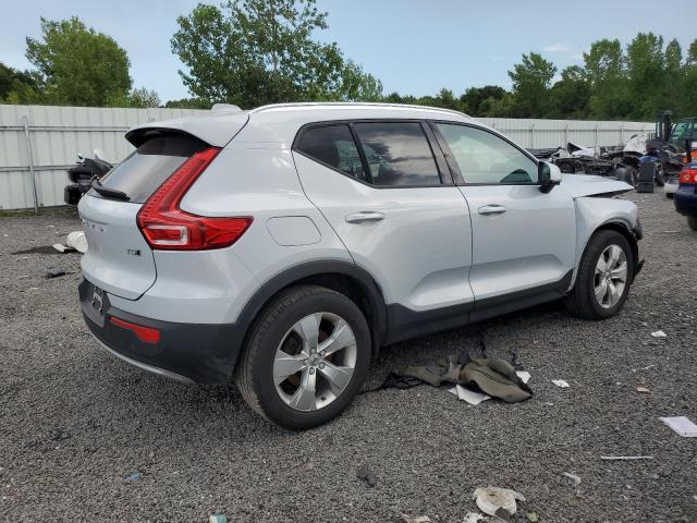 2020 VOLVO XC40 T5 MOMENTUM YV4162UK5L2285360