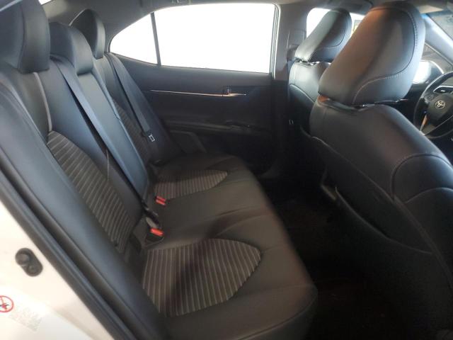 2018 TOYOTA CAMRY L 4T1B11HK0JU647764