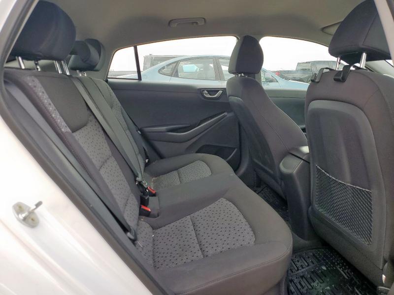 2018 HYUNDAI IONIQ BLUE KMHC65LC7JU075492