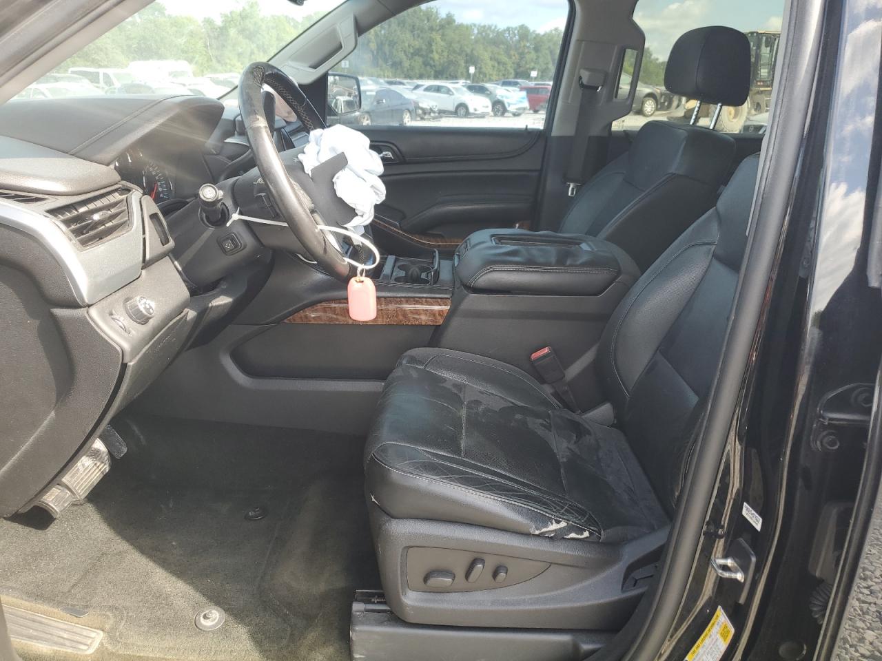 CHEVROLET SUBURBAN C1500 LTZ