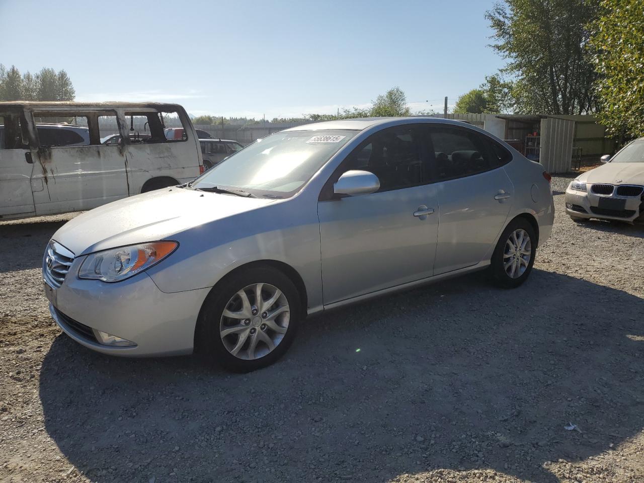 HYUNDAI ELANTRA BLUE