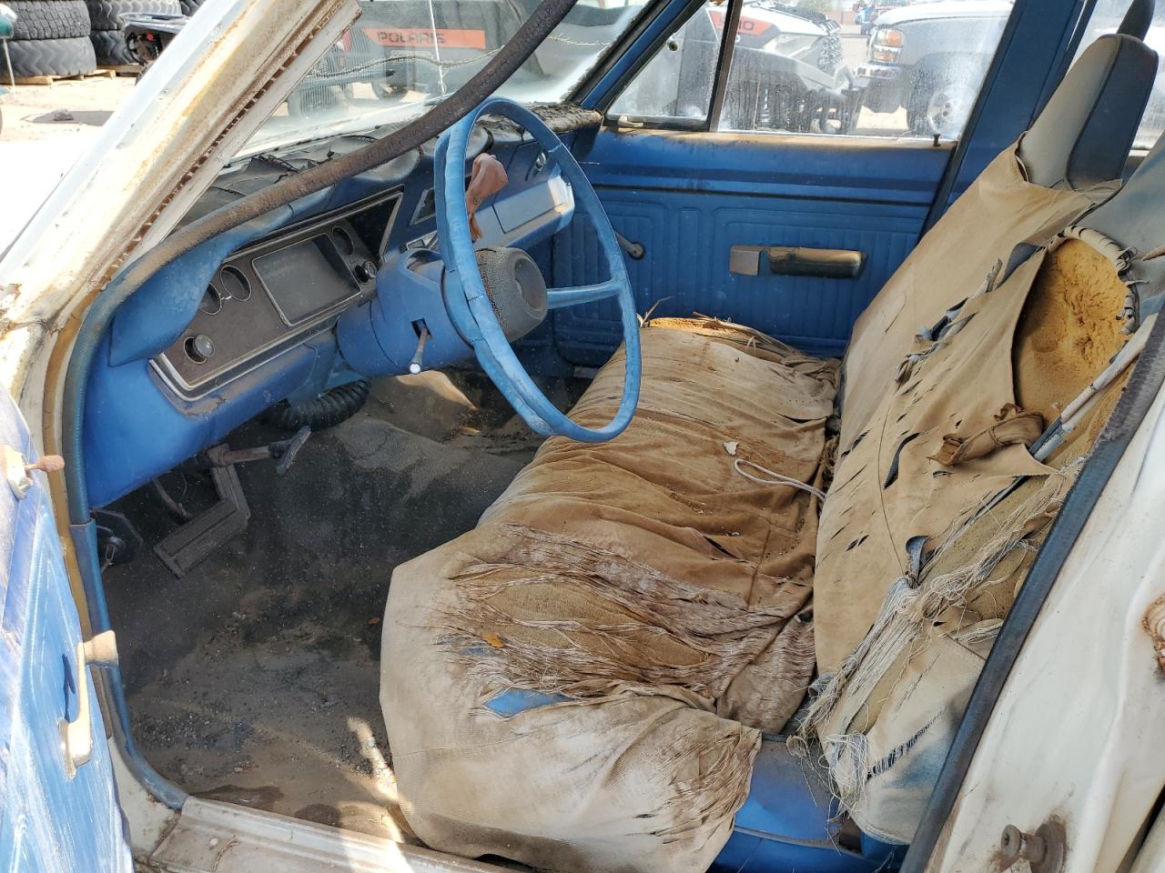 Lot #3202314194 1972 PLYMOUTH VALIANT