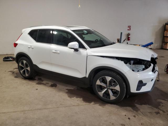2025 VOLVO XC40 CORE YV4L12UJ5S2604026