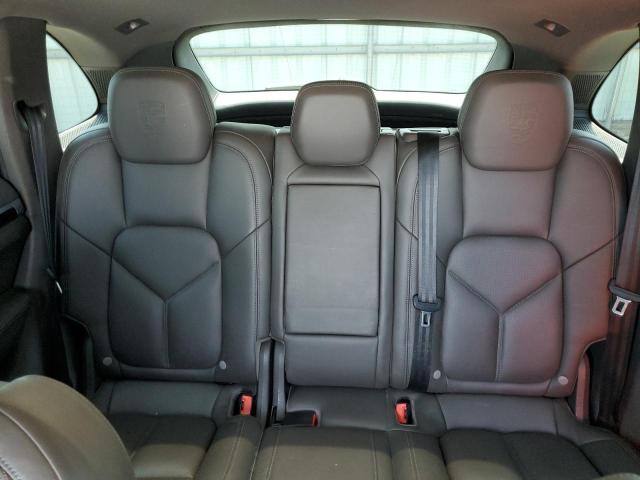 2017 PORSCHE CAYENNE WP1AA2A25HKA83517