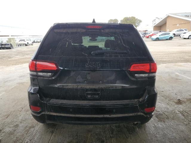 2018 JEEP GRAND CHER - 1C4RJEAG2JC252717