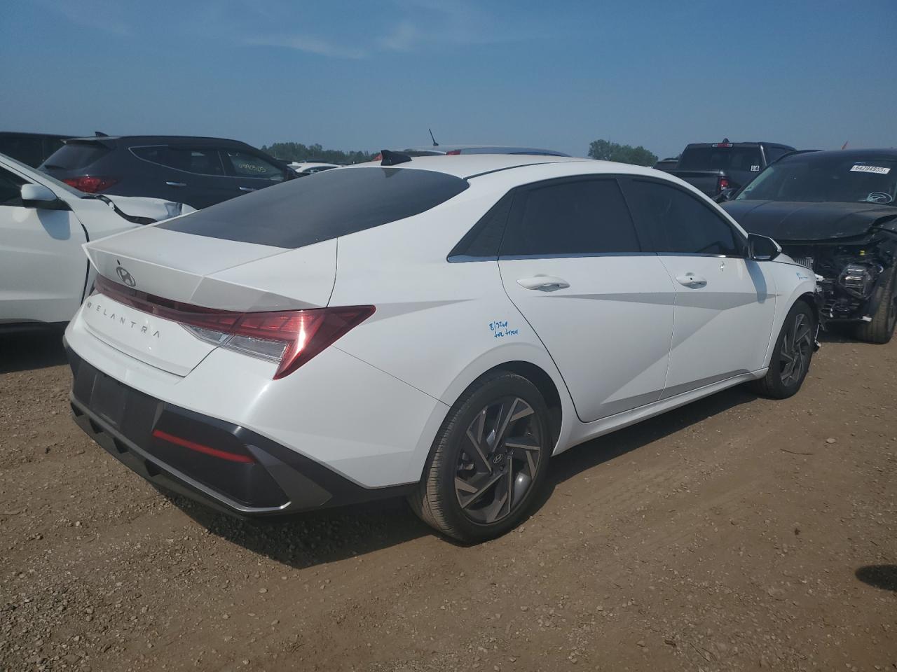 Lot #3304837539 2025 HYUNDAI ELANTRA SE