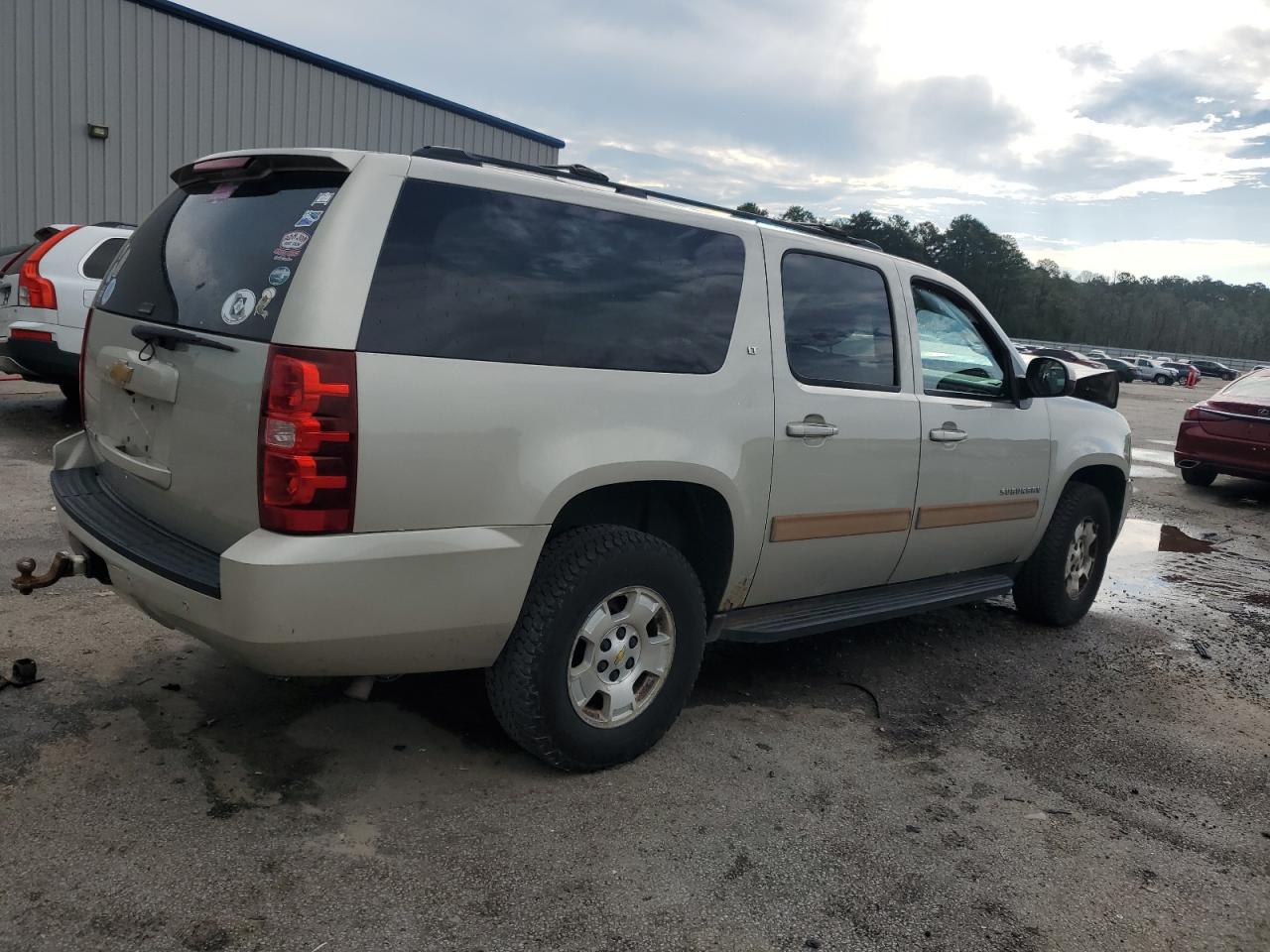 CHEVROLET SUBURBAN K1500 LT