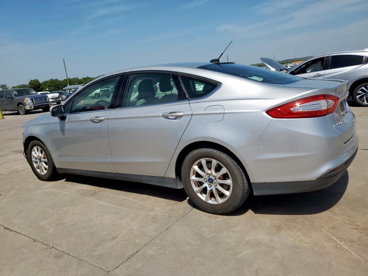 FORD FUSION S