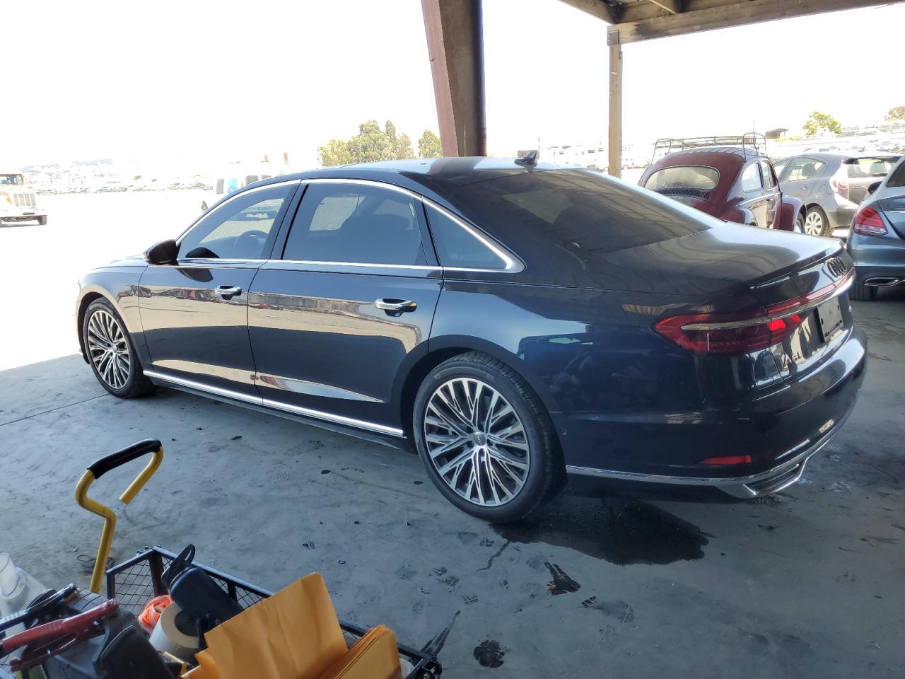 AUDI A8 L