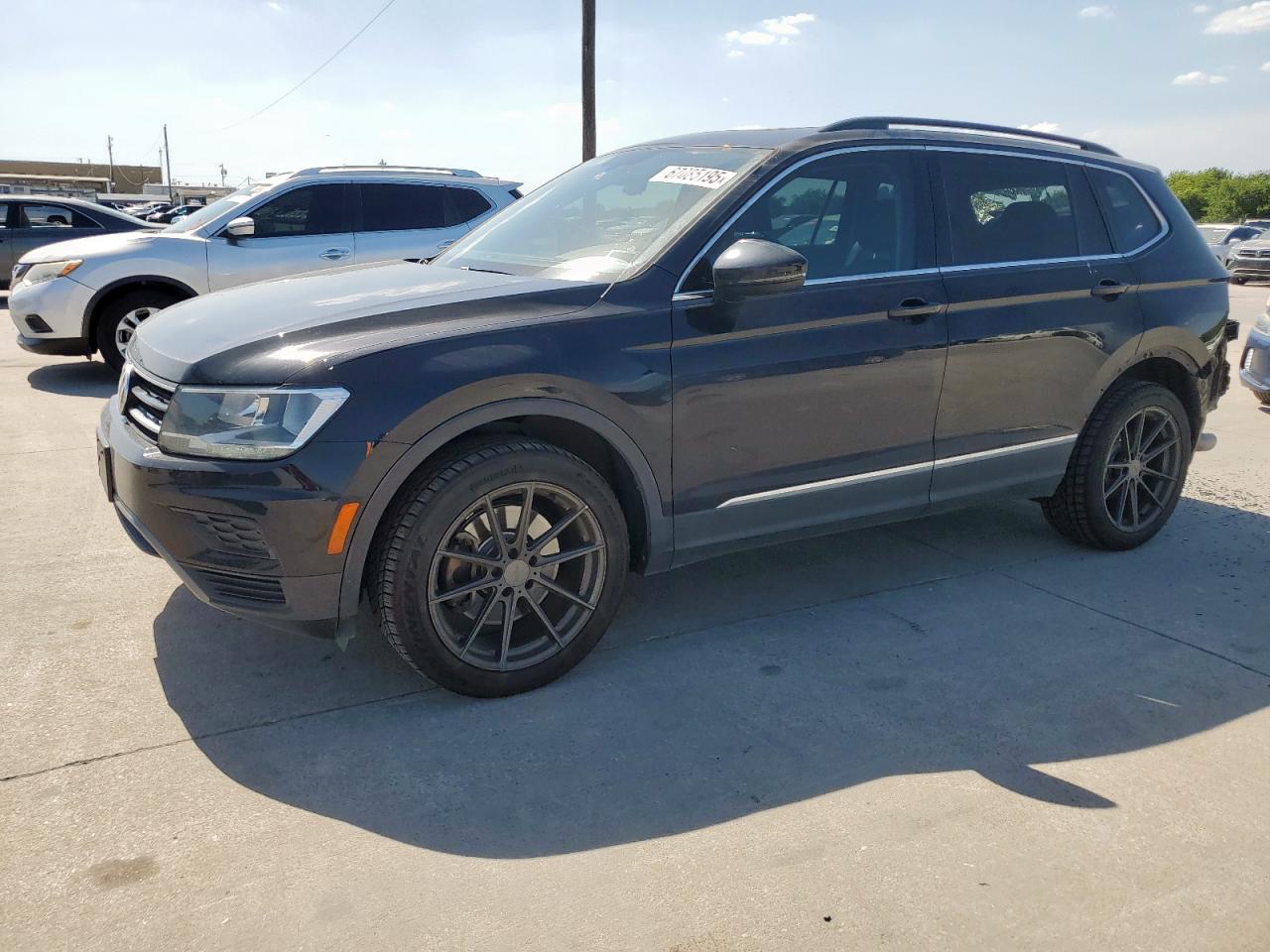 VOLKSWAGEN TIGUAN SE