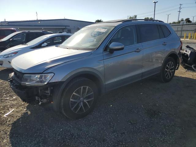 VOLKSWAGEN TIGUAN SE
