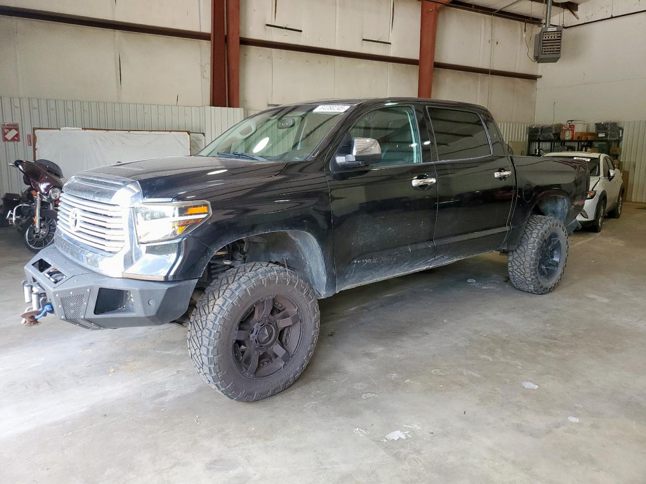 TOYOTA TUNDRA CREWMAX LIMITED