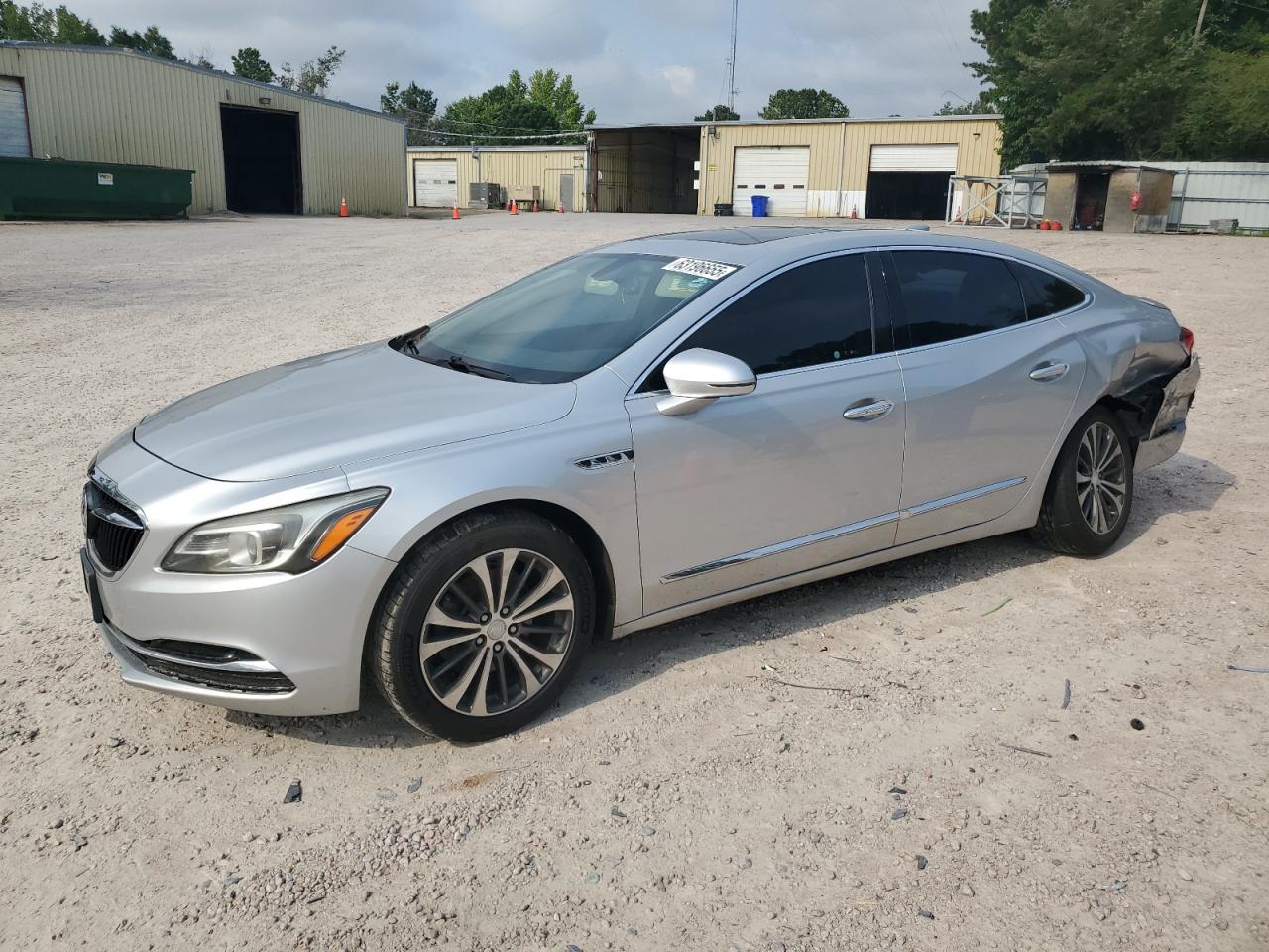 BUICK LACROSSE ESSENCE