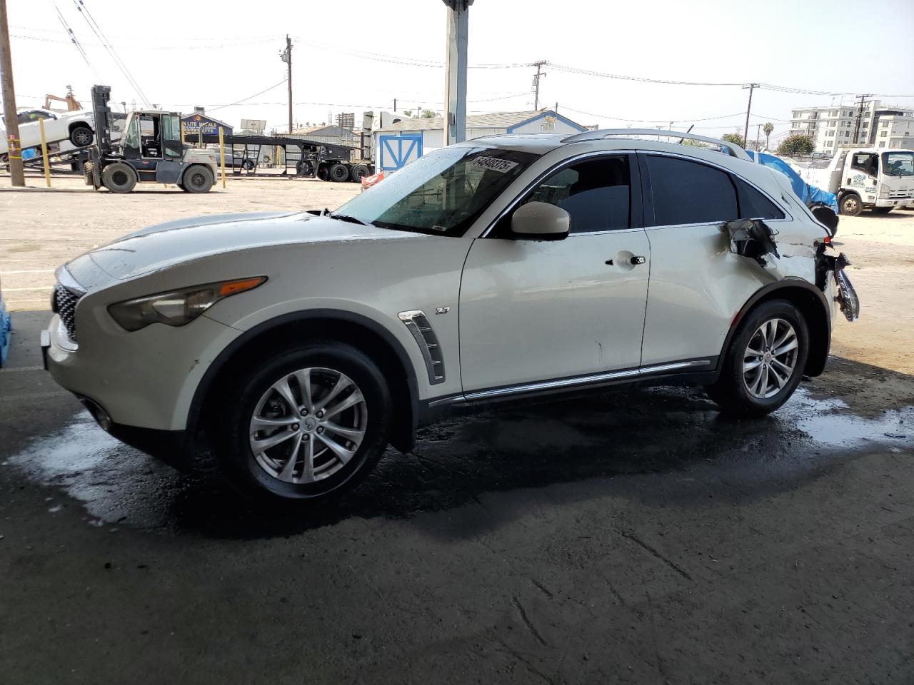 INFINITI QX70