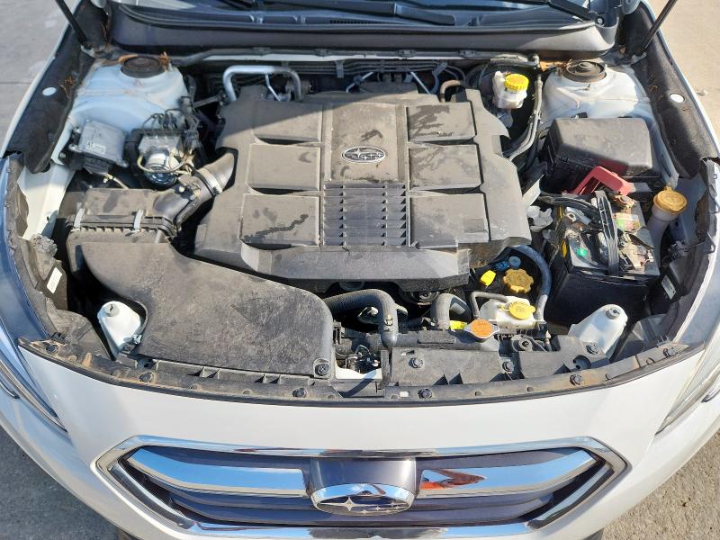 2018 SUBARU OUTBACK TO 4S4BSETC4J3364178