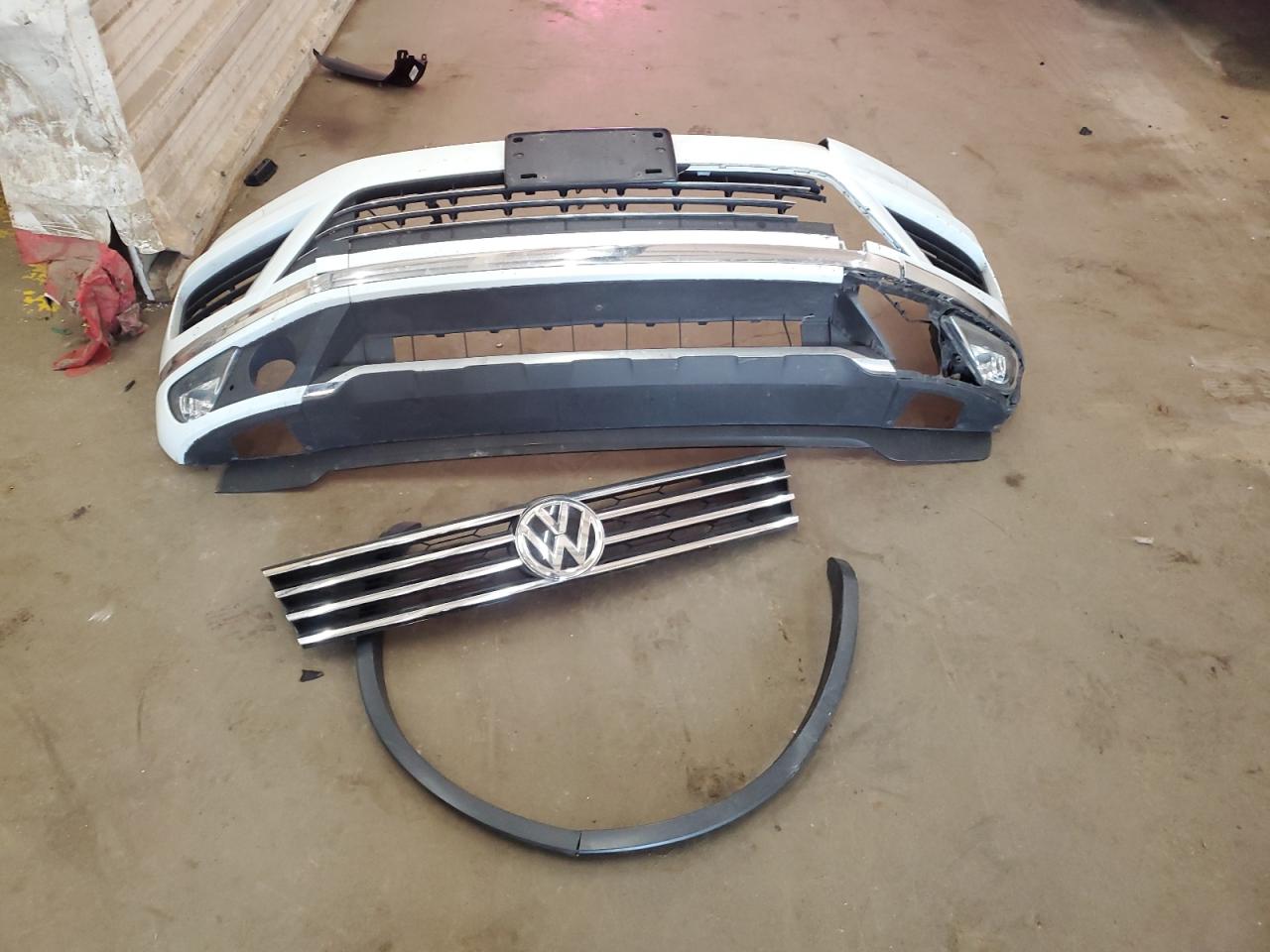 Volkswagen Touareg v6 2015