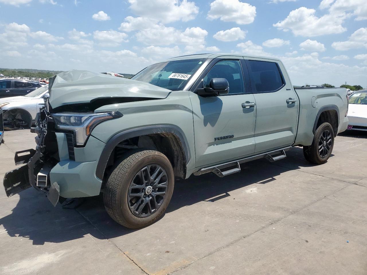 TOYOTA TUNDRA CREWMAX LIMITED