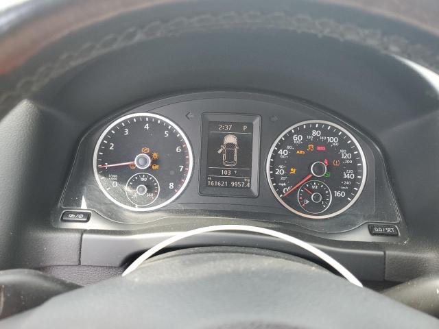 2017 VOLKSWAGEN TIGUAN S WVGAV7AX4HK022153