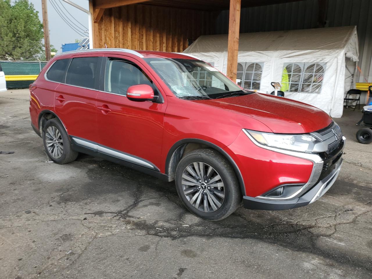 MITSUBISHI OUTLANDER SE