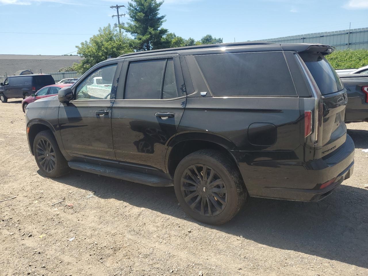 CADILLAC ESCALADE PREMIUM LUXURY