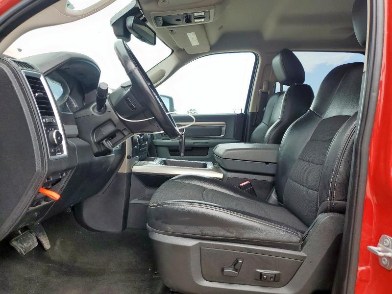 2018 RAM 1500 SLT 1C6RR6LT8JS123645