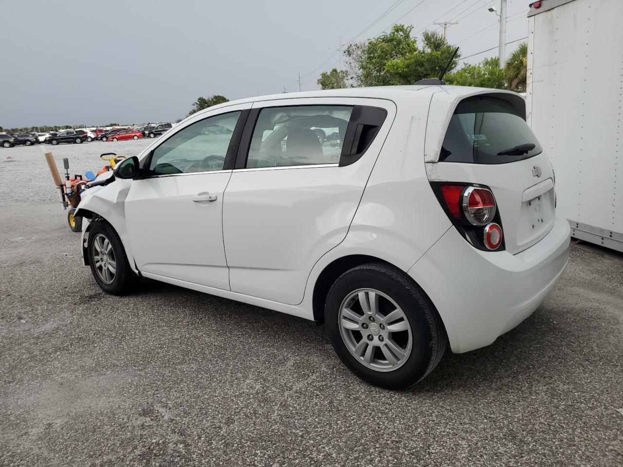 Chevrolet Sonic lt 2016