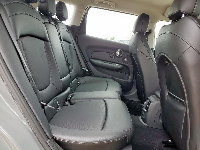 2018 MINI COOPER CLU WMWLN5C52J2E34364