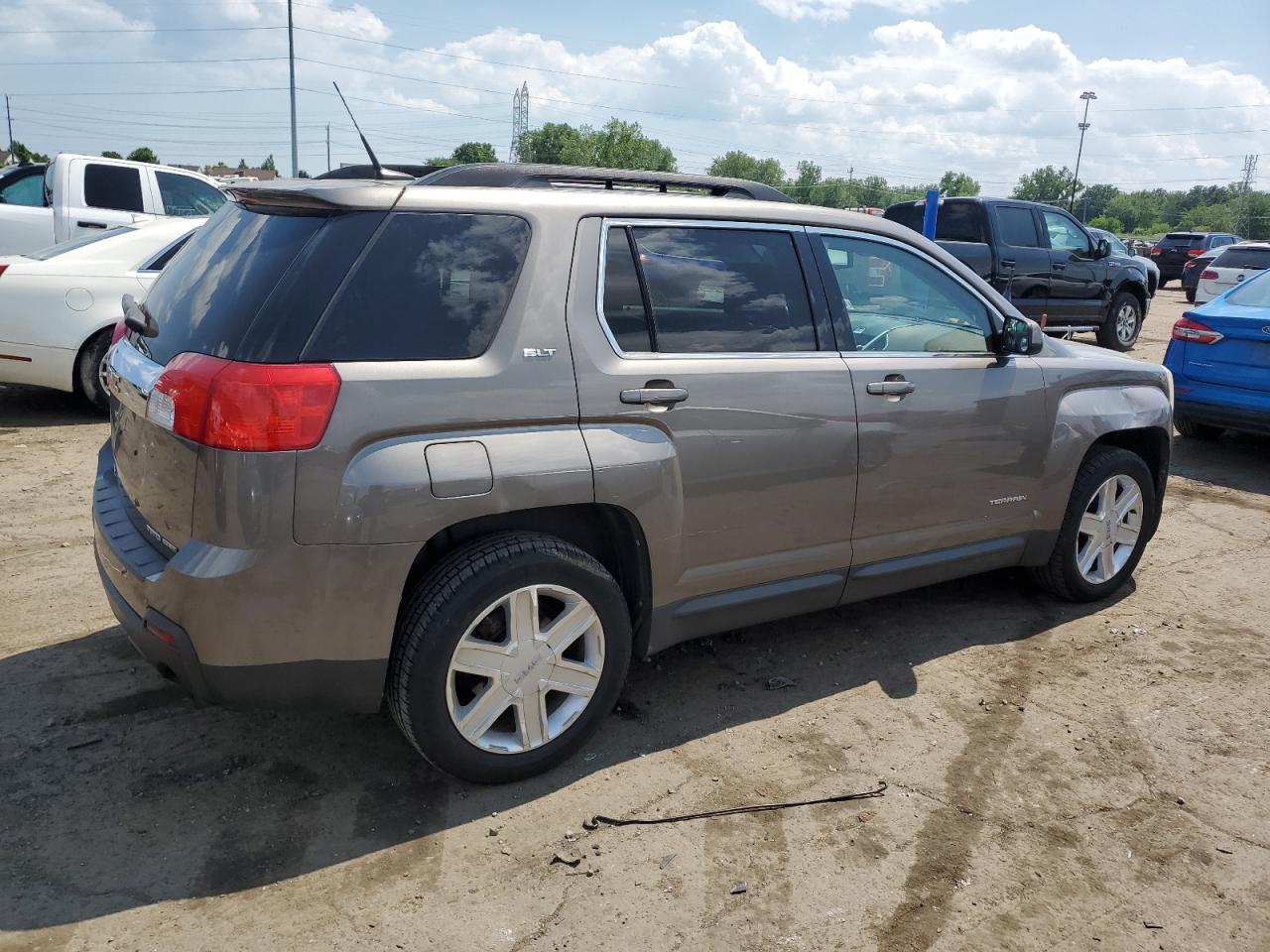 GMC TERRAIN SLT