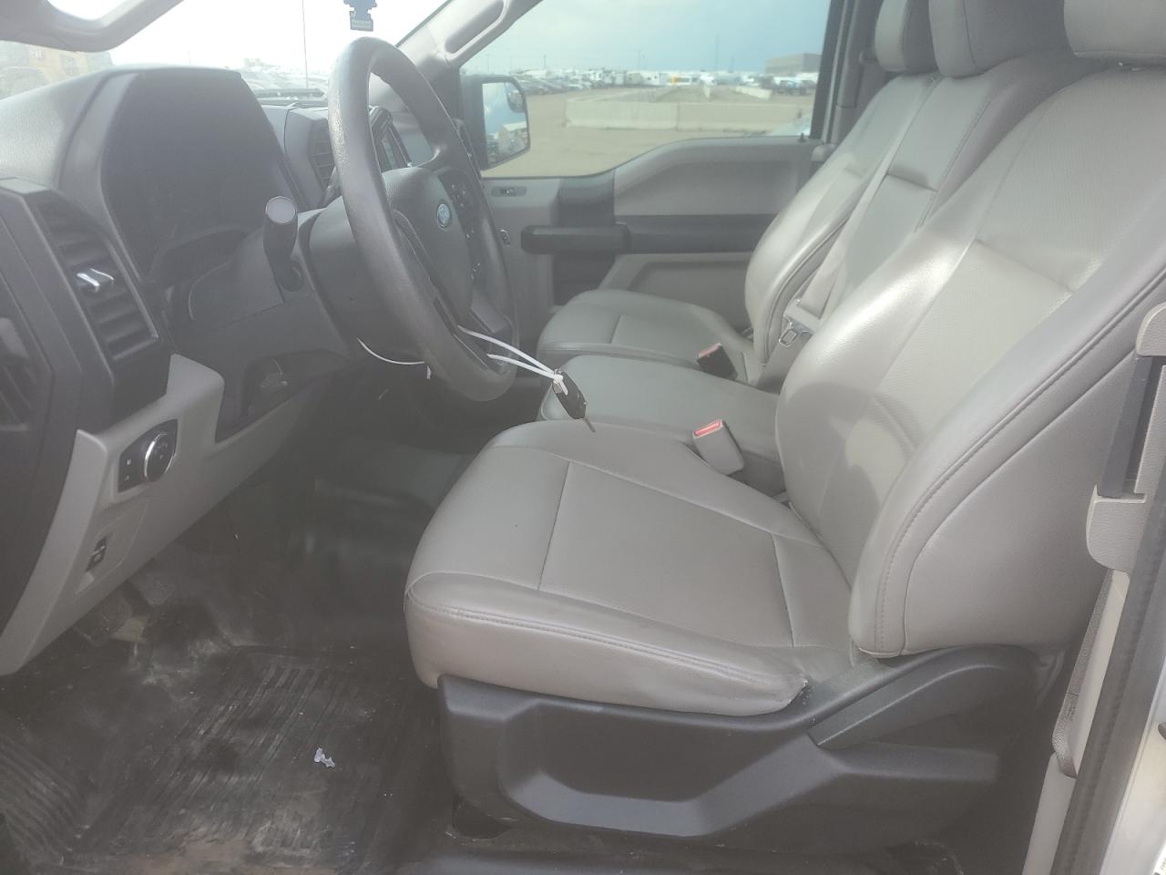 FORD F-150 SUPER CAB