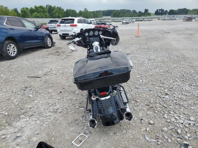 2019 HARLEY-DAVIDSON FLHX - 1HD1KBC11KB647673