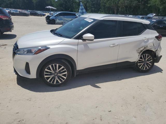 NISSAN KICKS SV