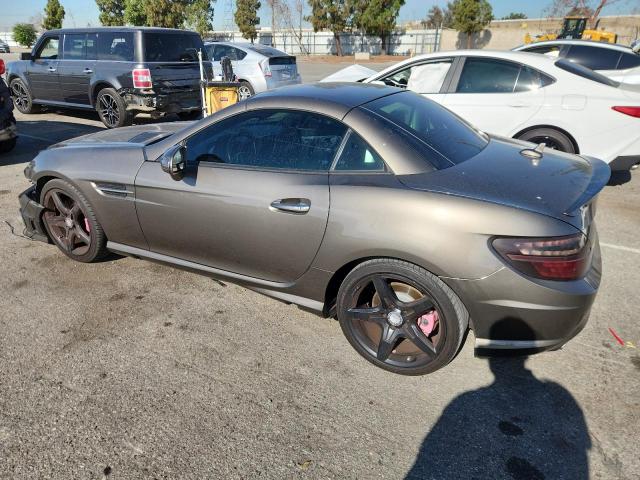 Vin: wddpk3ja5gf120939, lot: 63852295, mercedes-benz slk-class 300 20162