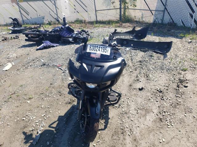 2020 INDIAN MOTORCYCLE CO. CHALLENGER DARK HORSE 56KLCDRR2L3389881
