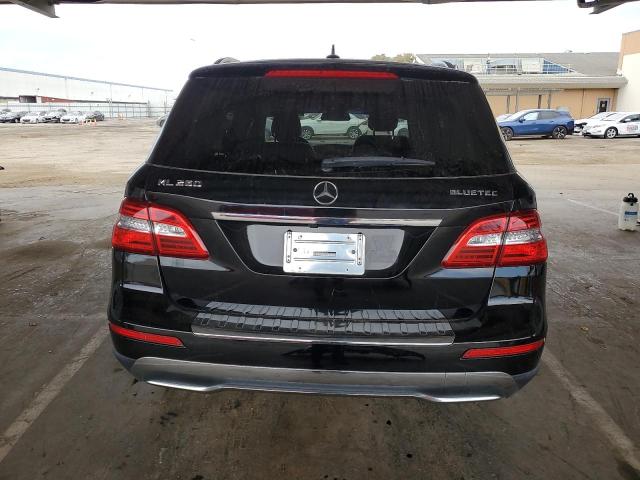 2015 MERCEDES-BENZ ML 250 BLU 4JGDA0EB7FA470520