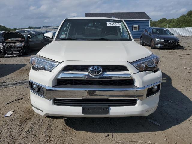 2018 TOYOTA 4RUNNER SR - JTEBU5JR9J5557335