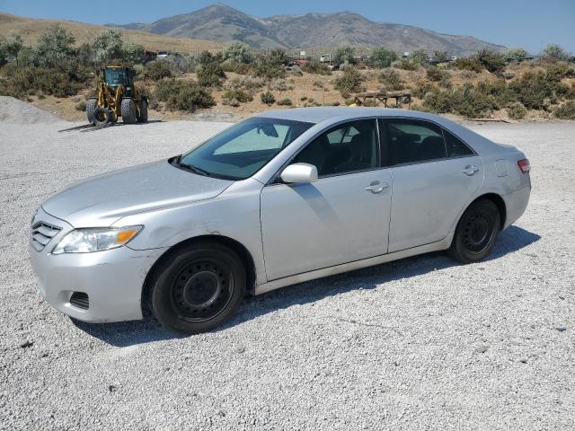TOYOTA CAMRY BASE