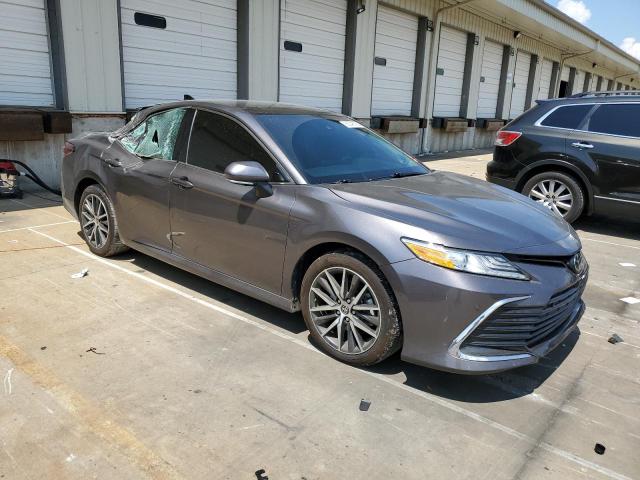 2021 TOYOTA CAMRY XLE 4T1F11BK7MU039688
