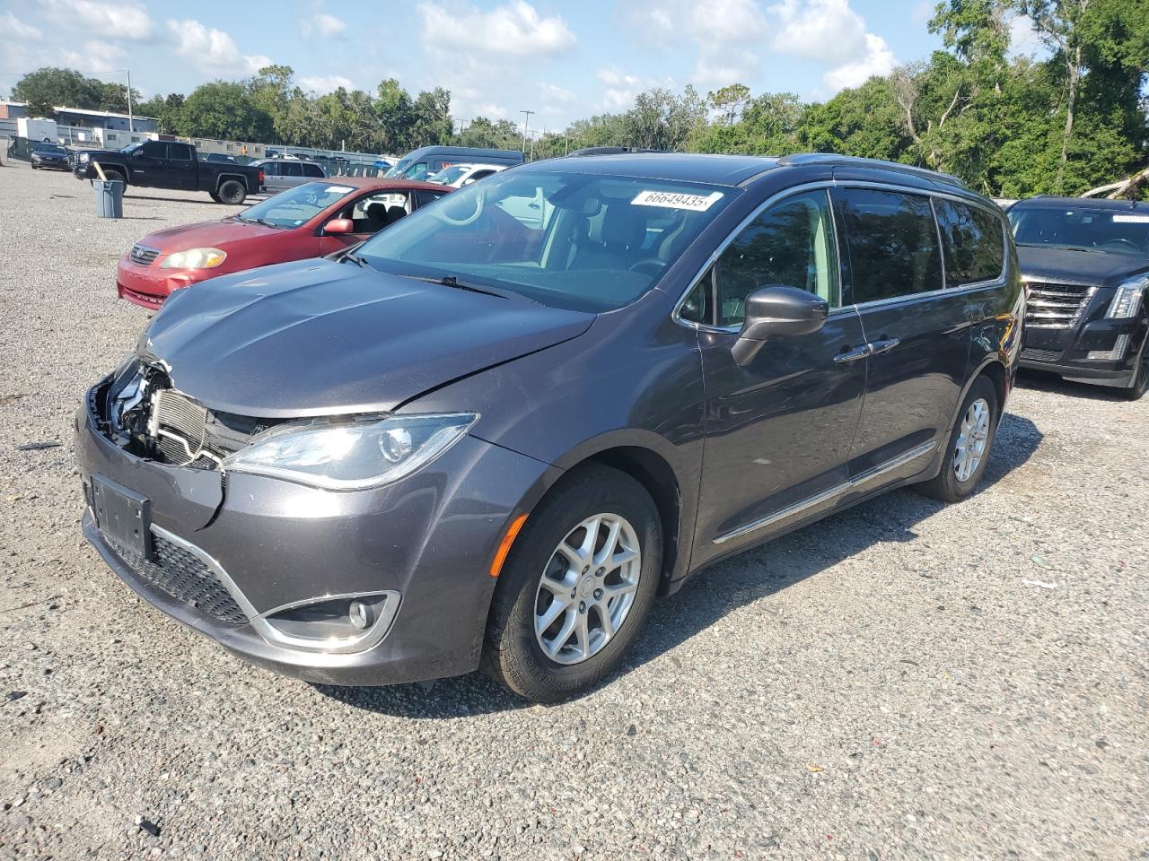 CHRYSLER PACIFICA TOURING L