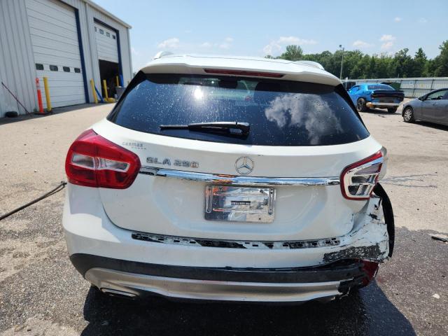 2017 MERCEDES-BENZ GLA 250 WDCTG4EB9HJ293407