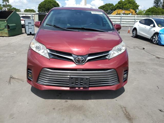 2018 TOYOTA SIENNA XLE 5TDYZ3DC1JS919082