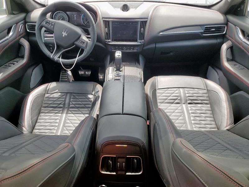 2023 MASERATI LEVANTE MO ZN661YUM5PX411140