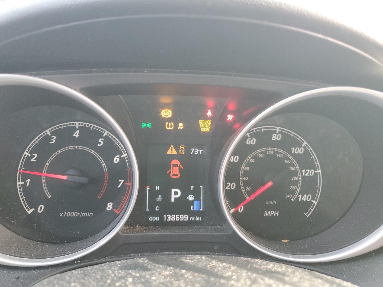 MITSUBISHI OUTLANDER ES