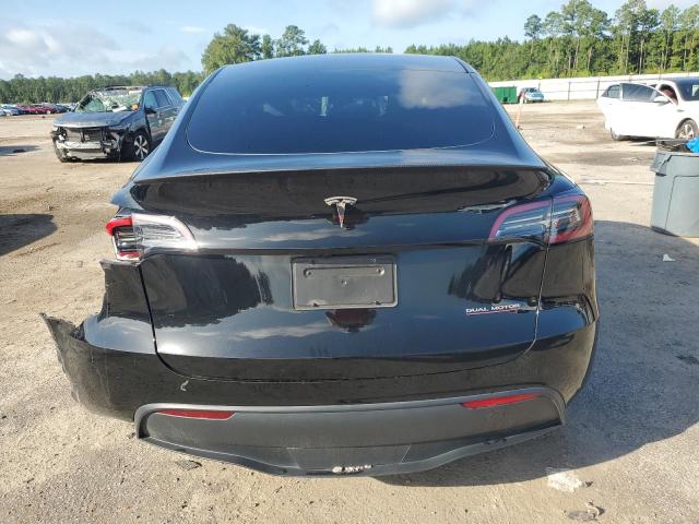 2024 TESLA MODEL Y - 7SAYGDEF9RF042526