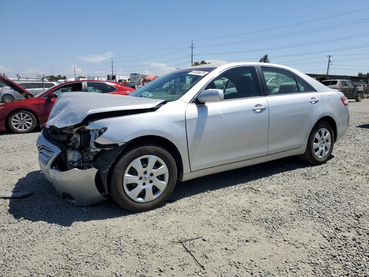TOYOTA CAMRY BASE