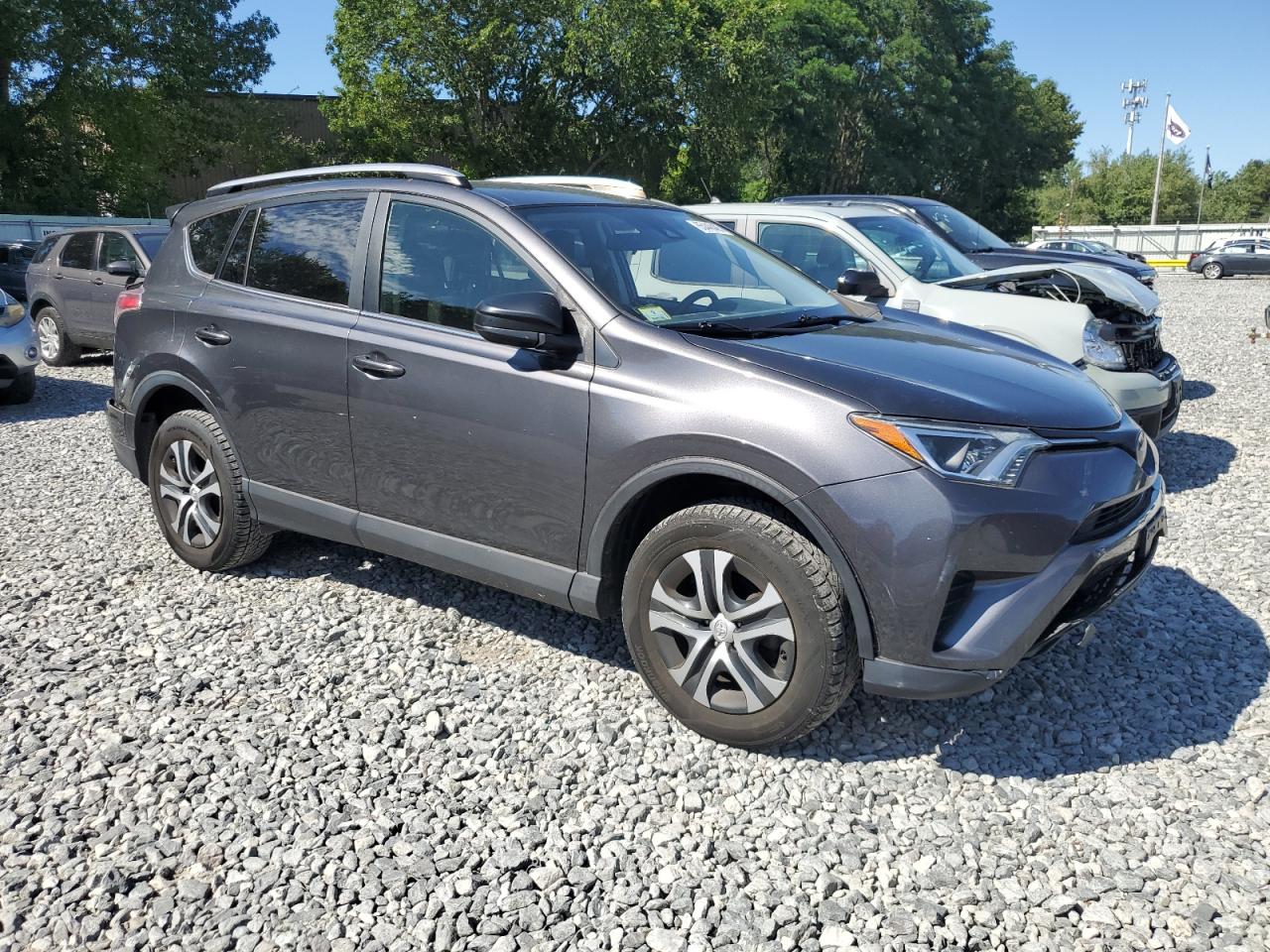TOYOTA RAV4 LE