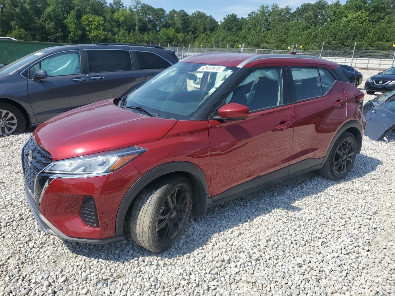 NISSAN KICKS SV