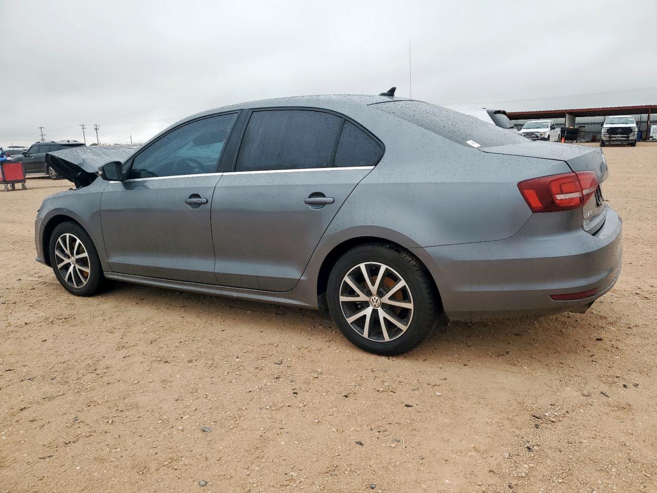 VOLKSWAGEN JETTA SE