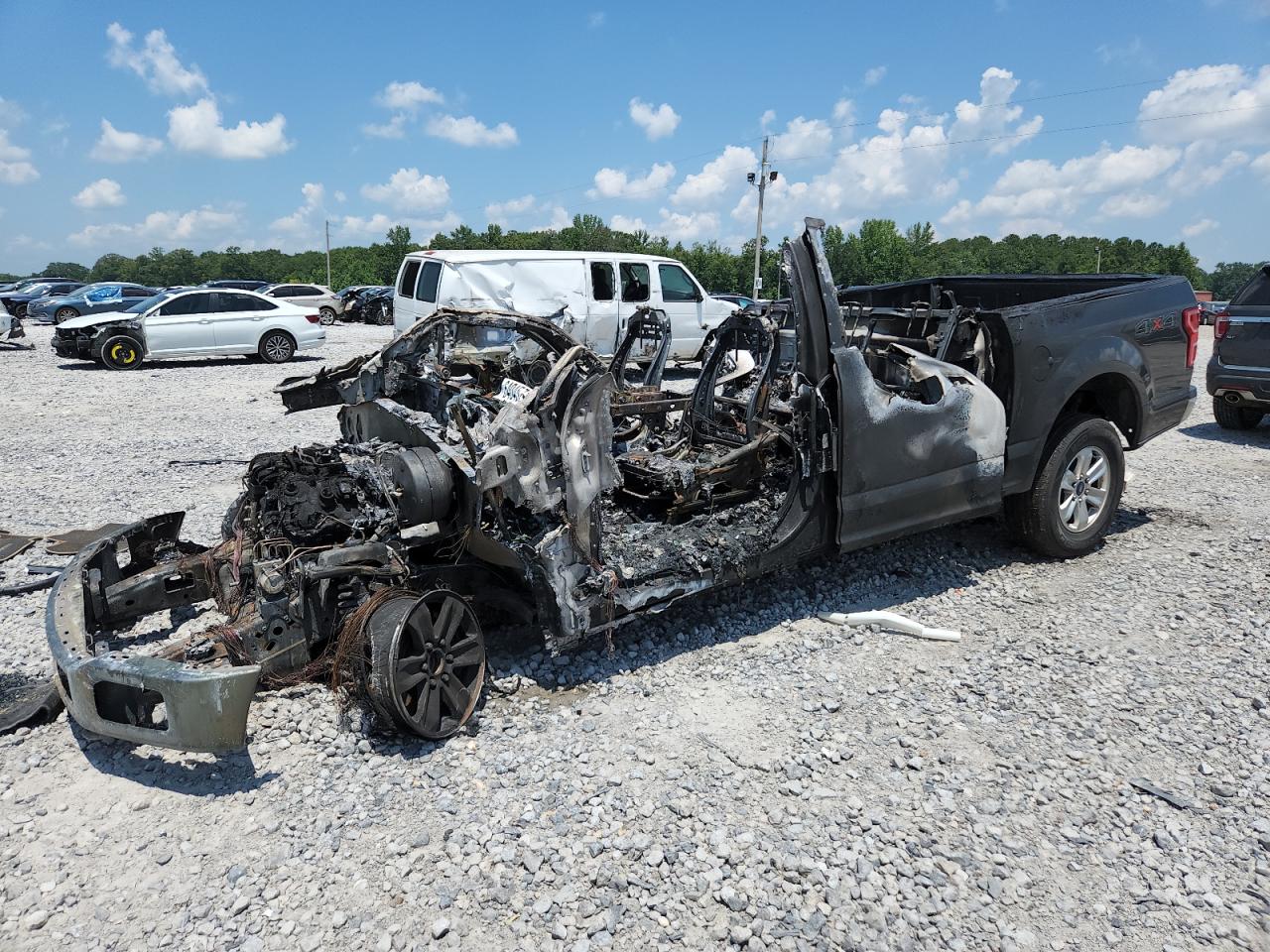 FORD F-150 SUPERCREW